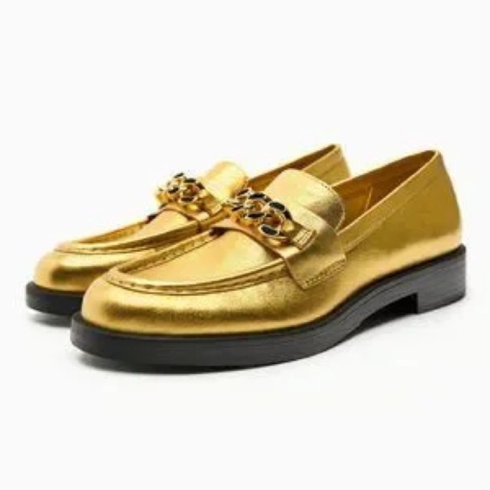 Zara CHAIN TRIM METALLIC LEATHER
LOAFERS Gold Sz 40